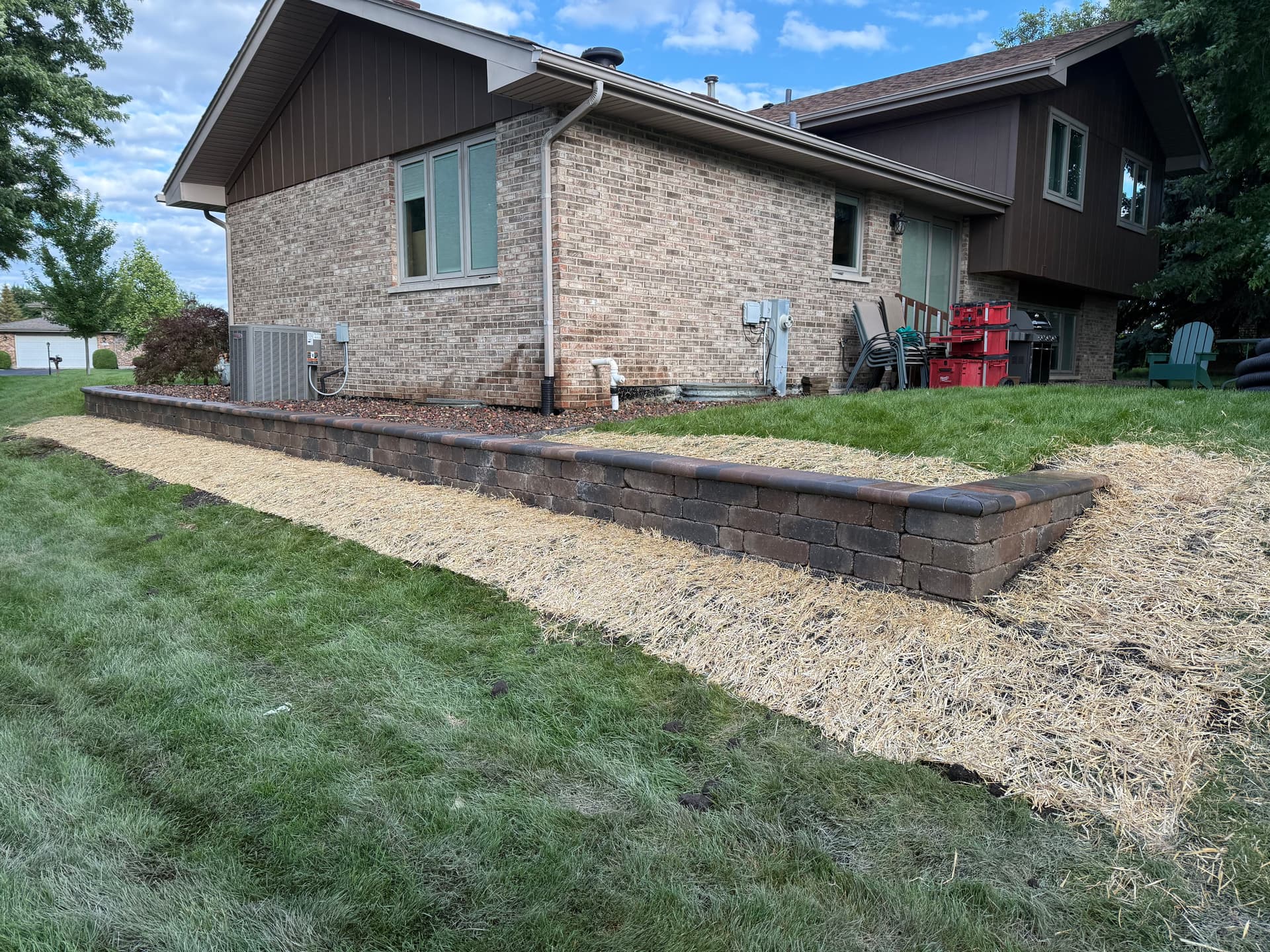 Gallery photos for Retaining Wall Rebuild Fixes a Crumbling Side Yard in Frankfort: Image #3